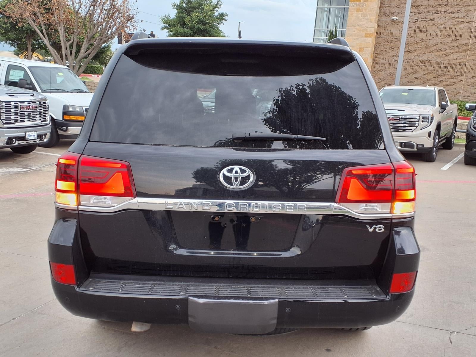 2021 Toyota Land Cruiser 4DR 4WD