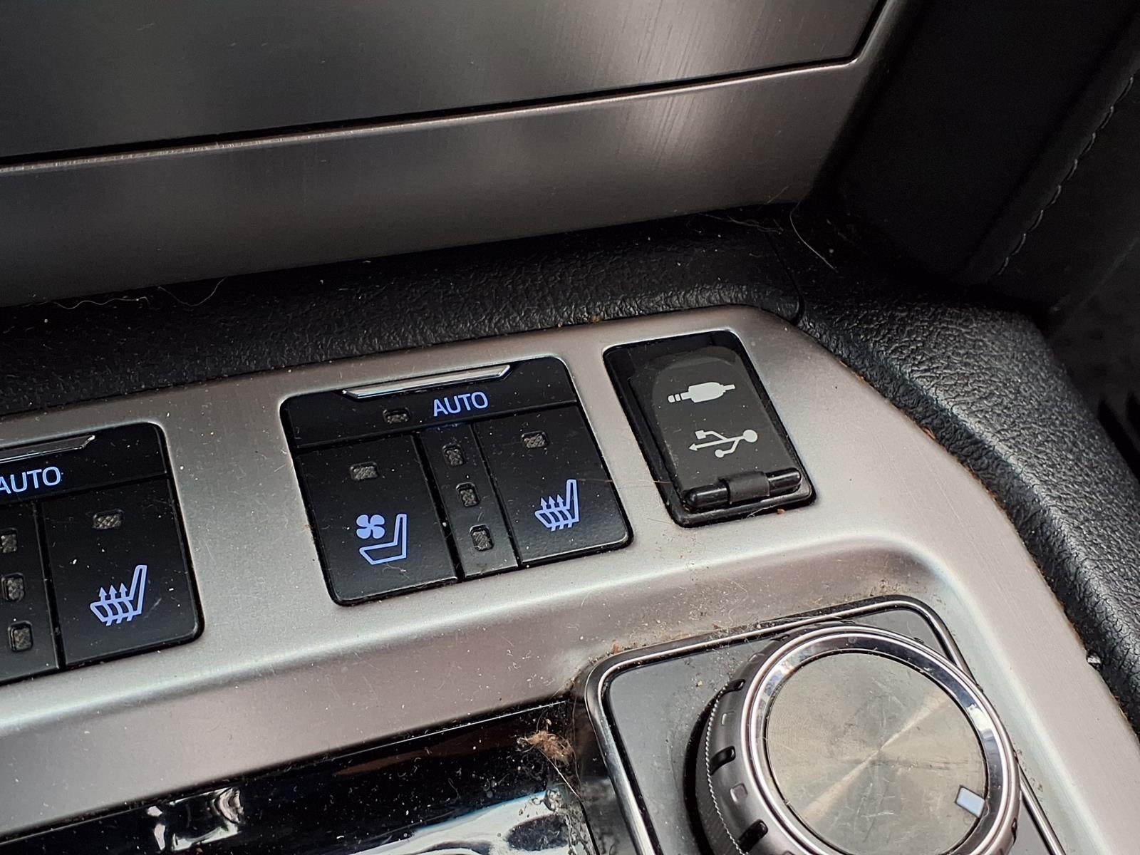 2021 Toyota Land Cruiser 4DR 4WD