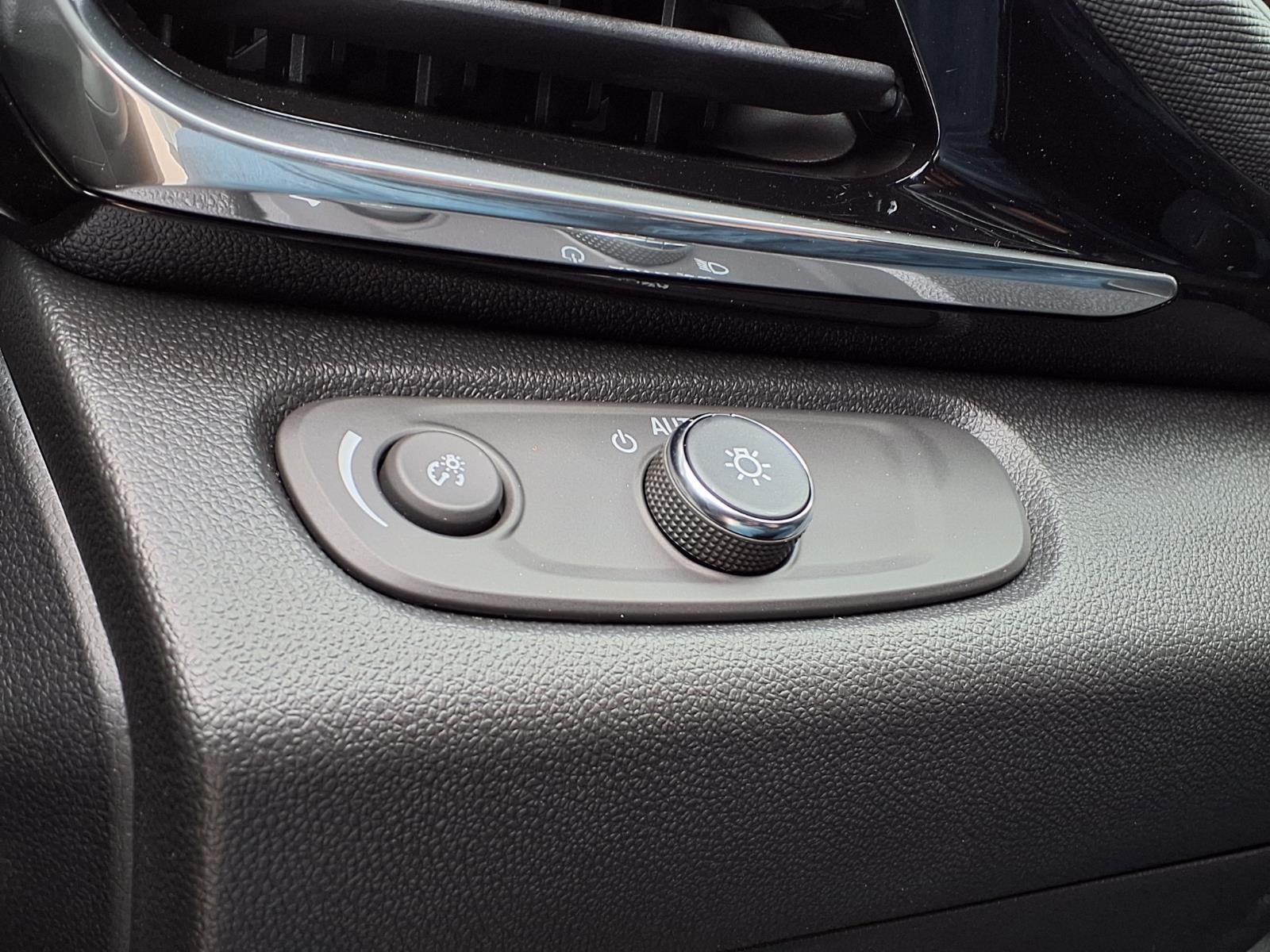 2026 Buick Envista Sport Touring SUV FWD