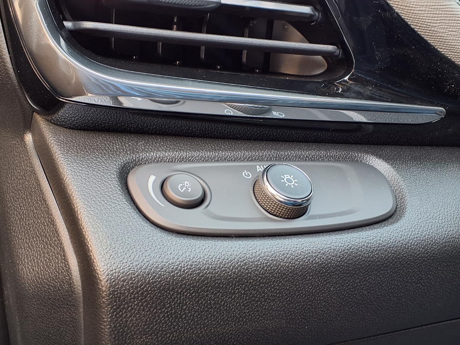 2026 Buick Envista Avenir SUV FWD