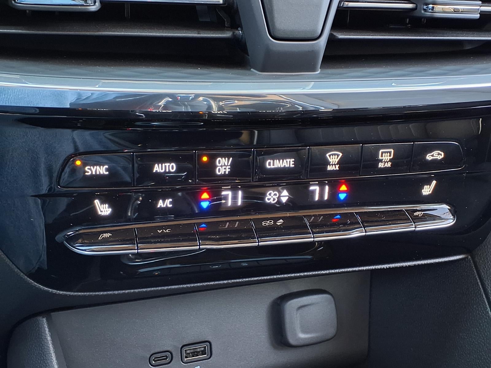 2026 Buick Encore GX Avenir SUV FWD