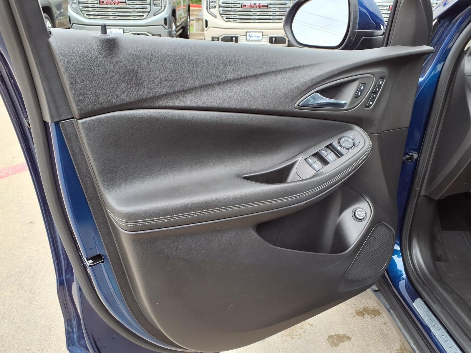 2023 Buick Encore GX Essence