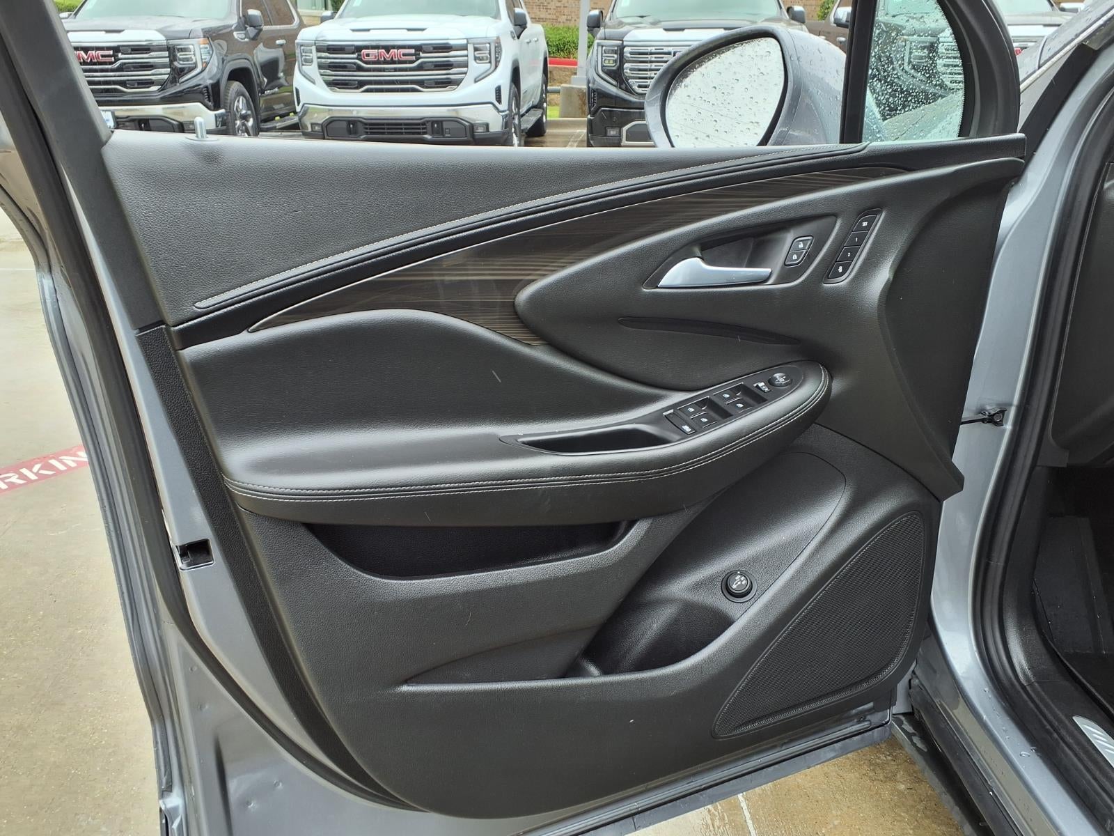 2020 Buick Envision Essence Group