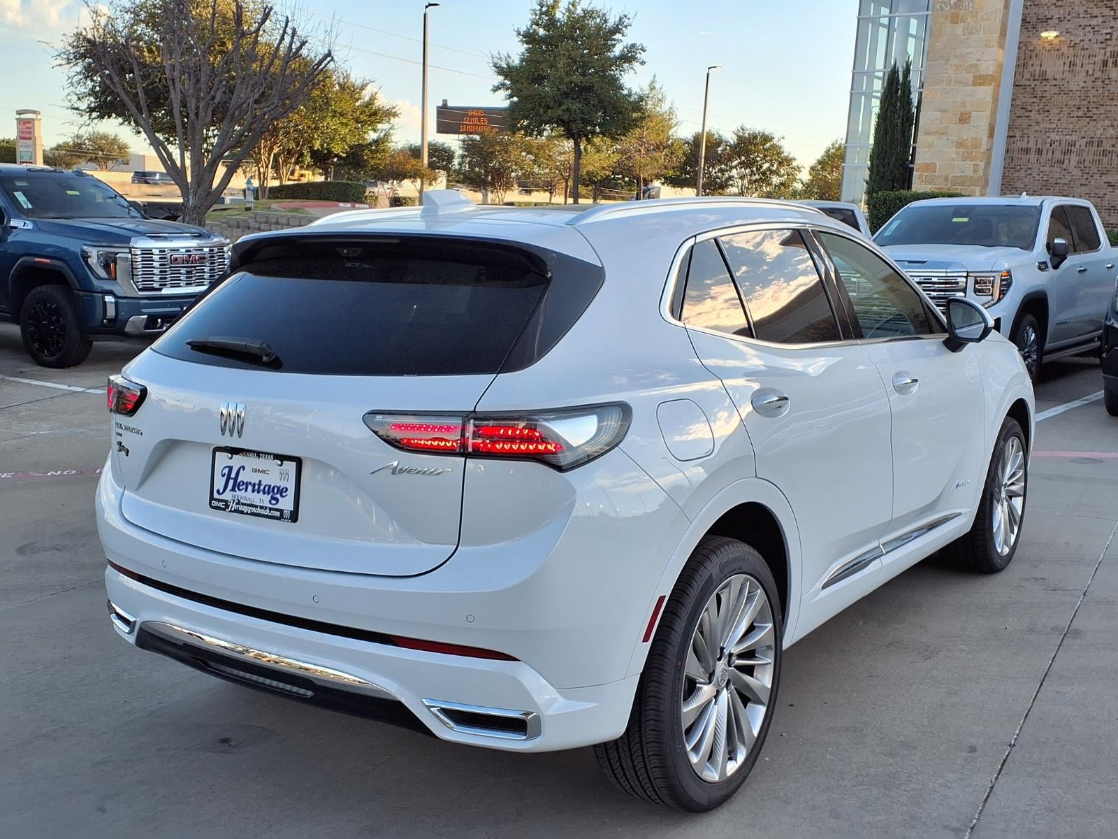 2026 Buick Envision Avenir SUV AWD