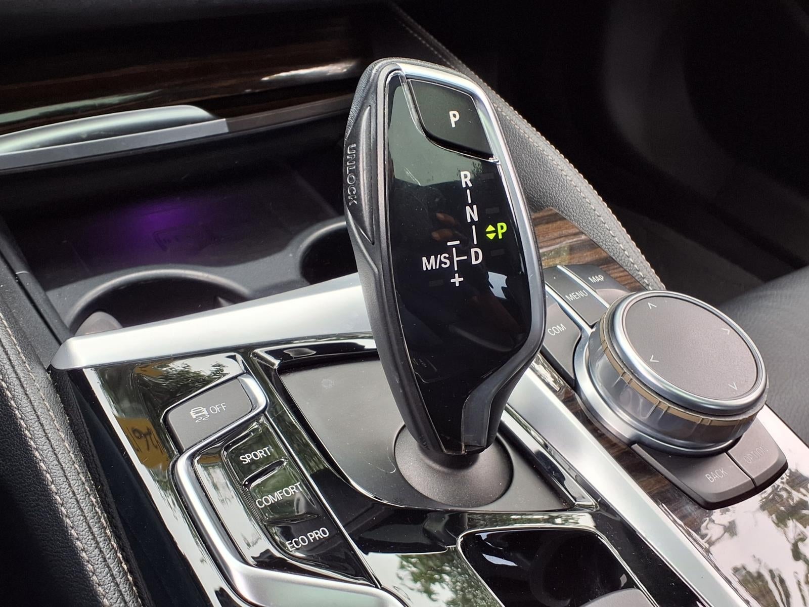 2018 BMW 540i 540i