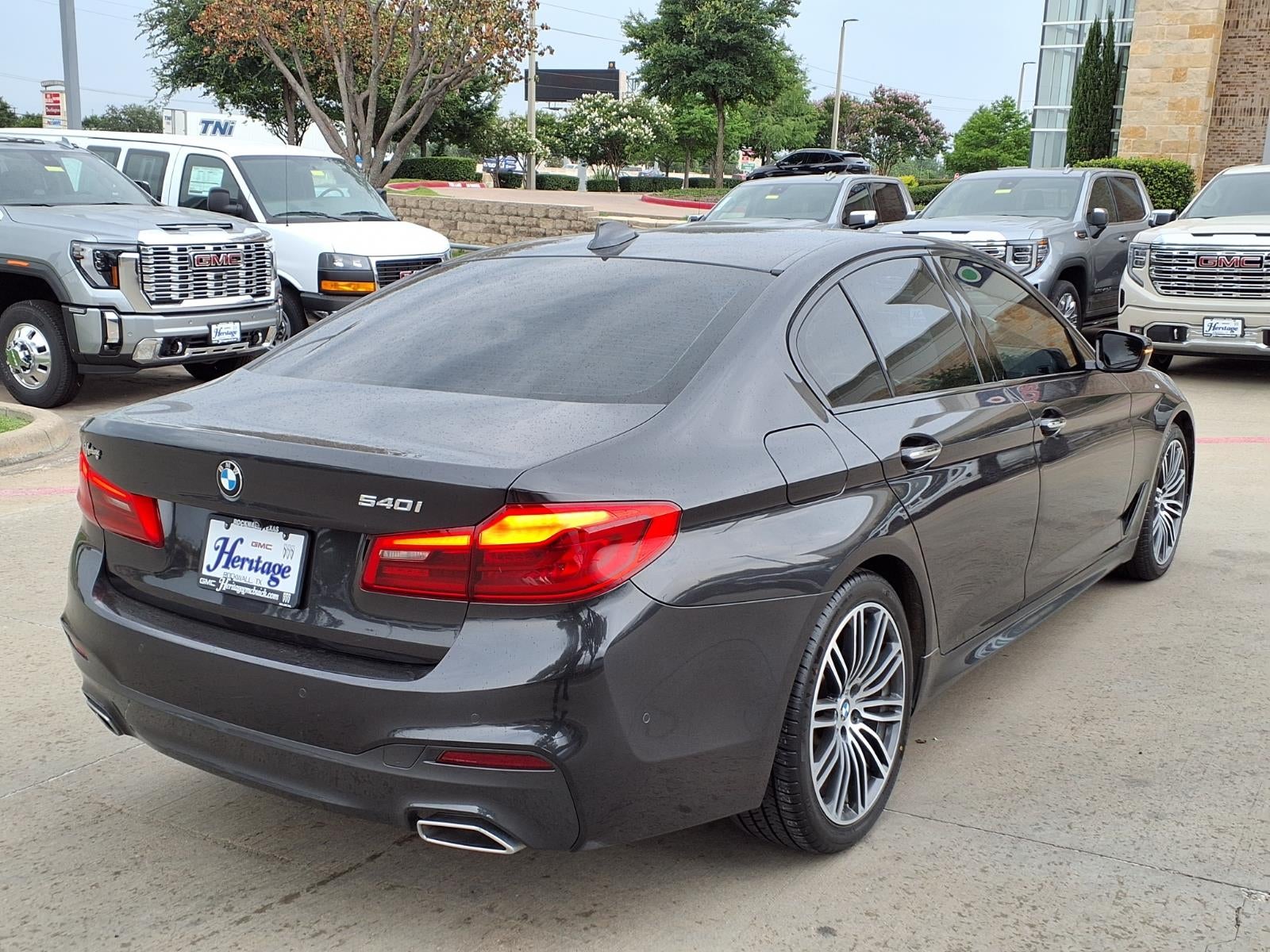 2018 BMW 540i 540i