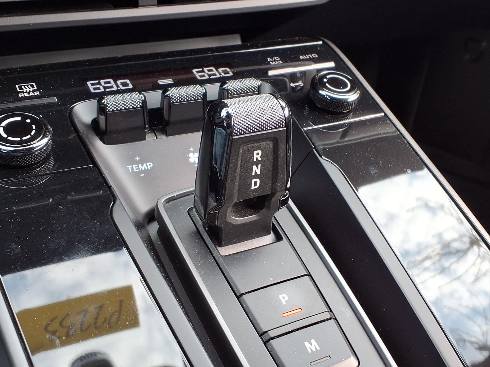 2023 Porsche 911 Carrera