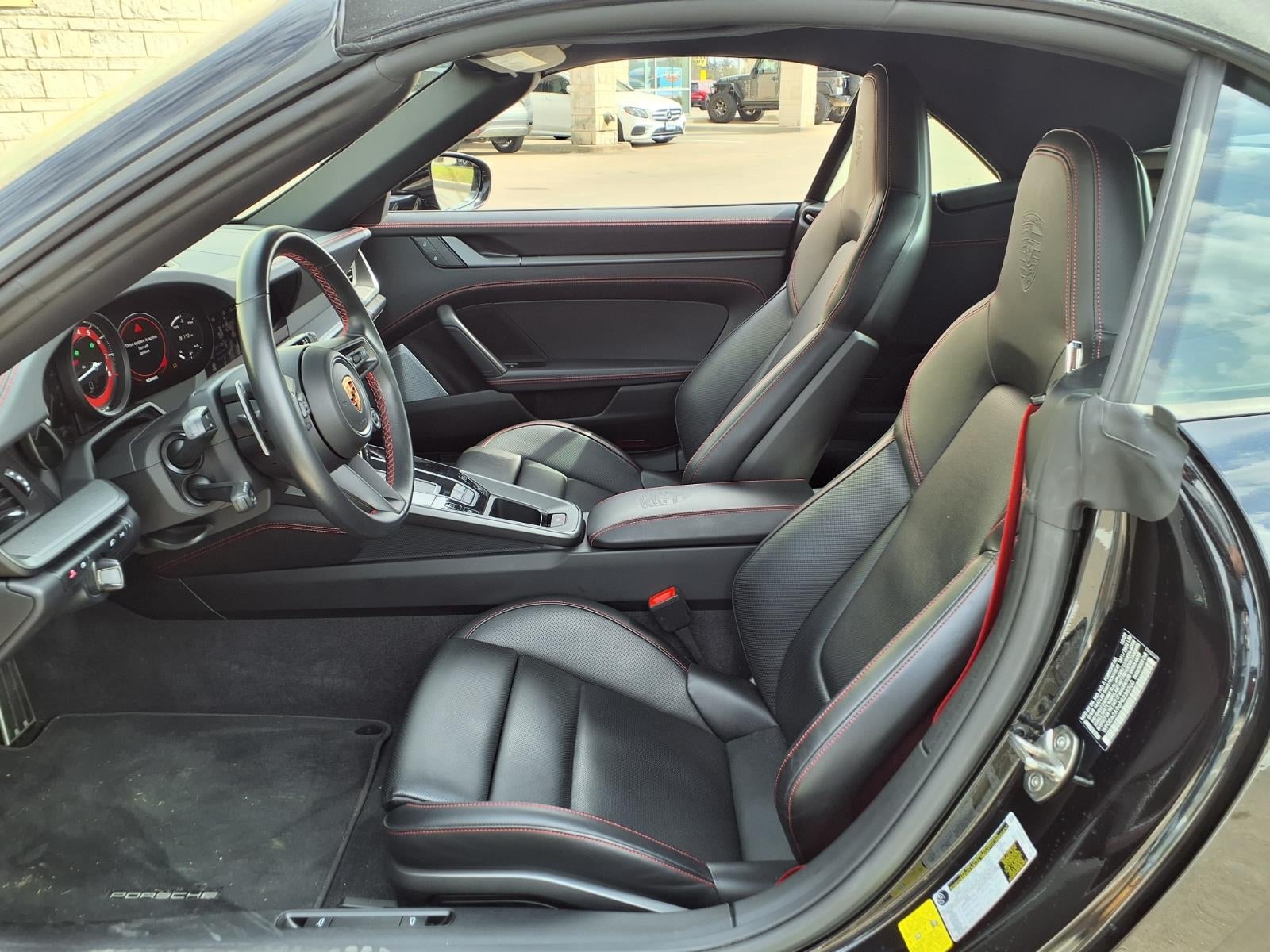 2023 Porsche 911 Carrera