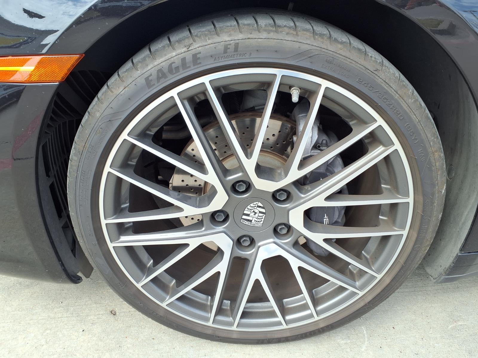 2023 Porsche 911 Carrera