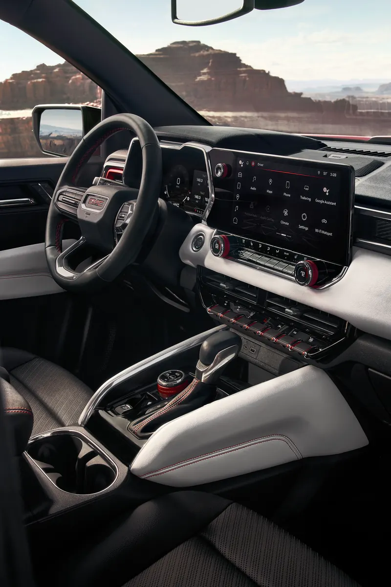 2026 GMC Canyon infotainment system at Heritage GMC Buick in Rockwall TX